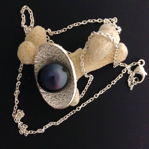 BOLD COLLECTION NECKLACE